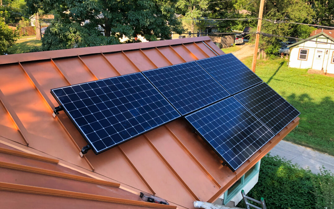 The Benefits of Installing Solar Panels on a Metal Roof